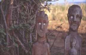 Statue funerarie dei Konso